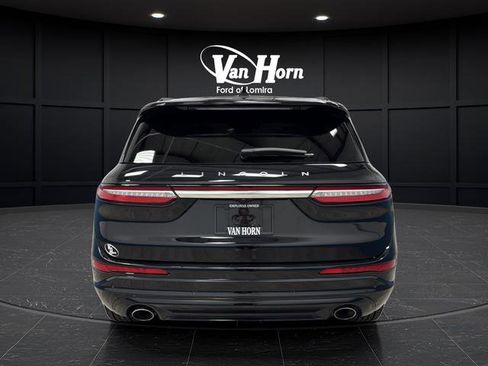 Used 2025 Lincoln Corsair Grand Touring w/ Equipment Group 301A AWD/4WD image 6