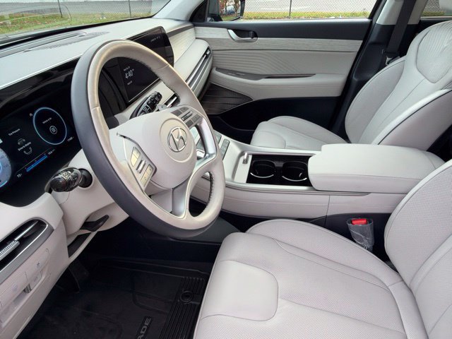 Used 2024 Hyundai Palisade Calligraphy AWD/4WD image 6