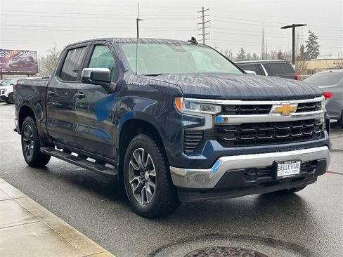 Used 2023 Chevrolet Silverado 1500 LT w/ Protection Package image 7