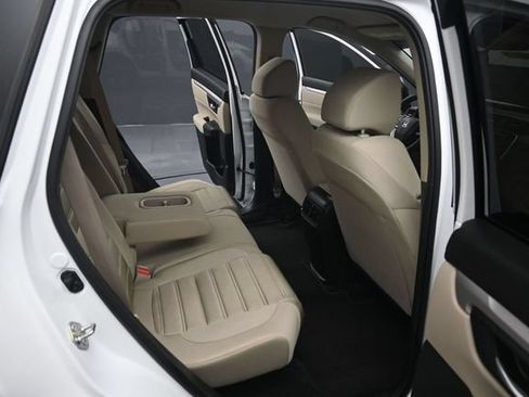 Used 2020 Honda CR-V LX image 27