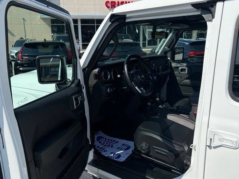 Used 2023 Jeep Wrangler Unlimited Sahara w/ Cold Weather Group AWD/4WD image 14