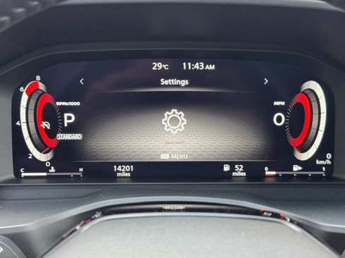 Used 2025 Nissan Rogue Platinum w/ Platinum Premium Package FWD image 18