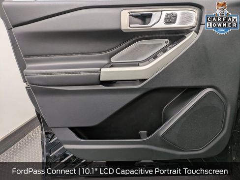 Used 2023 Ford Explorer Limited w/ Limited Technology Package AWD/4WD image 10