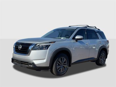 New 2025 Nissan Pathfinder SV