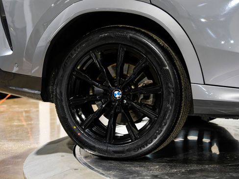 Used 2025 BMW X6 xDrive40i AWD/4WD image 68