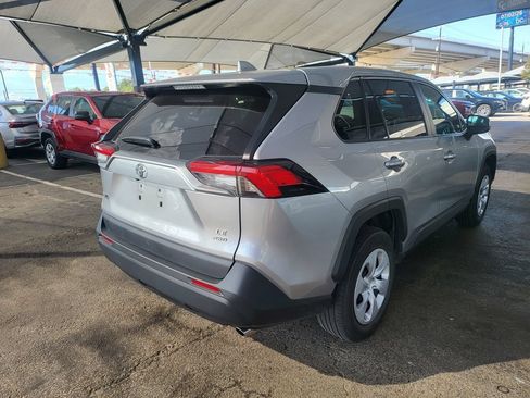 Used 2025 Toyota RAV4 LE AWD/4WD image 8