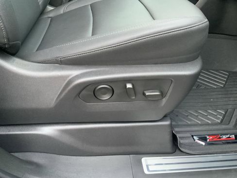 Used 2025 Chevrolet Silverado 1500 LTZ w/ Z71 Off-Road Package image 66