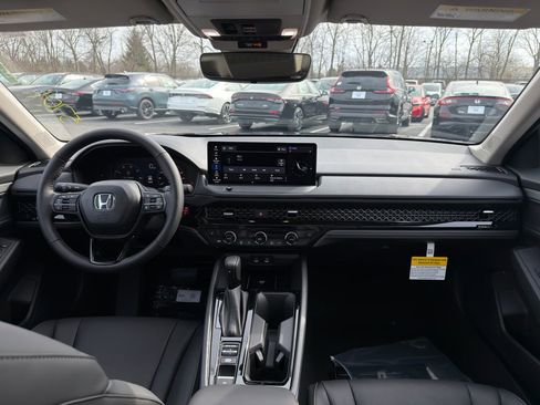 Used 2026 Honda Accord EX-L image 12