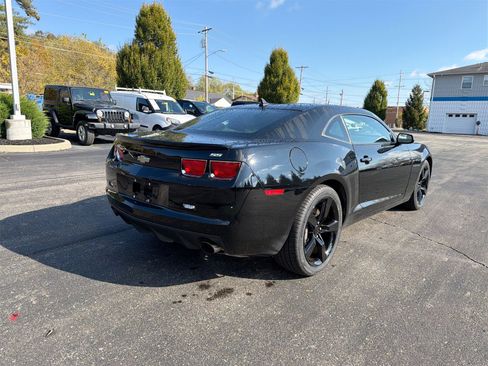 Used 2011 Chevrolet Camaro SS image 8