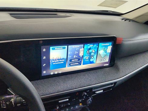 New 2026 Nissan Kicks SV w/ Cold Weather Package image 39