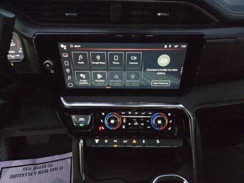 Used 2024 GMC Sierra 3500 Denali Ultimate image 14