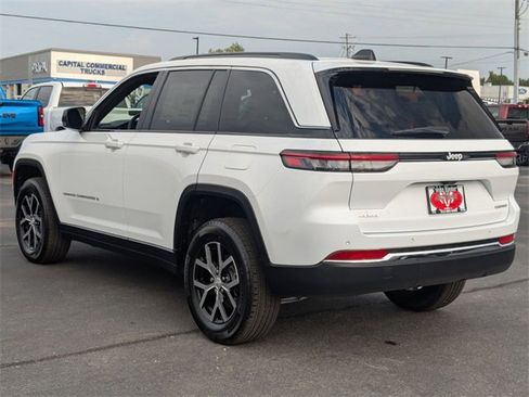 New 2025 Jeep Grand Cherokee Limited image 5
