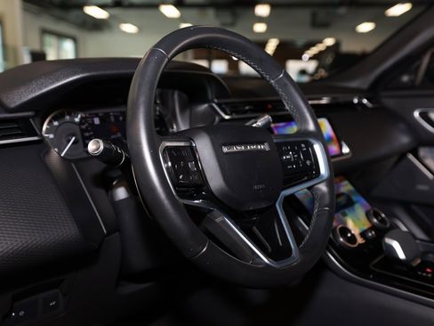 Used 2023 Land Rover Range Rover Velar R-Dynamic S image 23