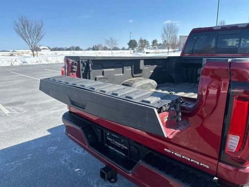 Used 2021 GMC Sierra 3500 Denali image 19