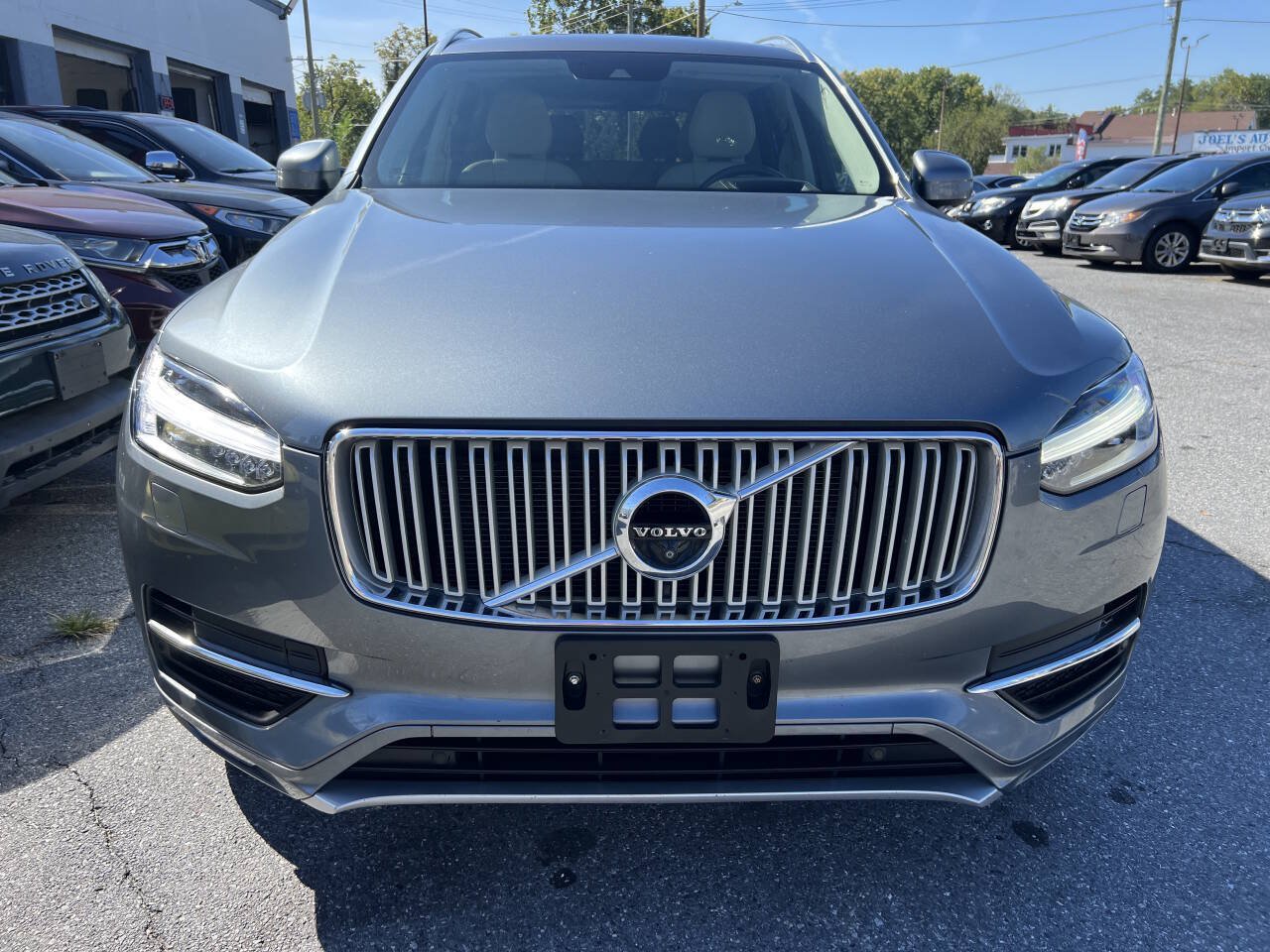 Used 2018 Volvo XC90 T6 Inscription w/ Convenience Package AWD/4WD image 2