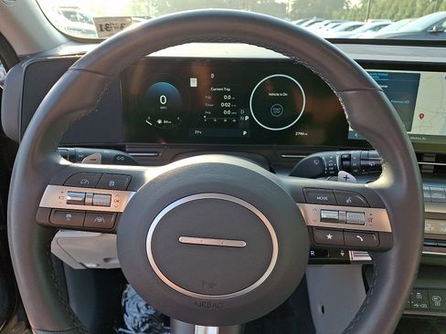 Used 2026 Hyundai Kona Limited FWD image 23
