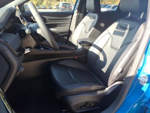 New 2026 Jeep Compass Limited image 6