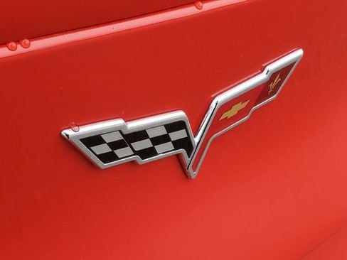 Used 2012 Chevrolet Corvette Grand Sport w/ 3LT Preferred Equipment Group RWD image 7