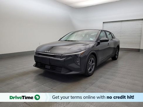 Used 2025 Kia K4 FWD image 1