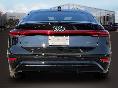 Used 2025 Audi A6 e-tron Prestige AWD/4WD image 6