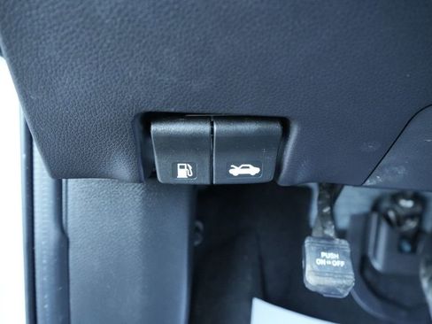 Used 2020 Nissan Rogue Sport SV w/ All-Weather Package image 27