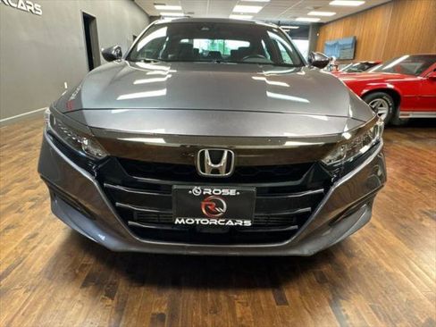 Used 2020 Honda Accord Sport image 8