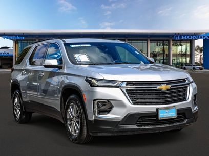 Used 2022 Chevrolet Traverse LT