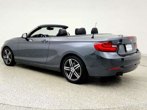 Used 2017 BMW 230i xDrive Convertible AWD/4WD image 7