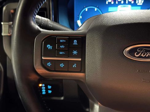 Used 2024 Ford F250 Lariat w/ Lariat Ultimate Package AWD/4WD image 11