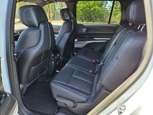 New 2027 Cadillac Vistiq Sport AWD/4WD image 10