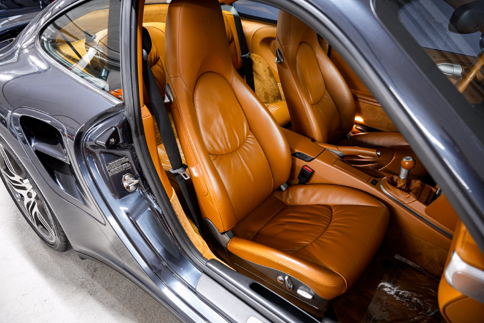 Used 2007 Porsche 911 Turbo AWD/4WD image 24