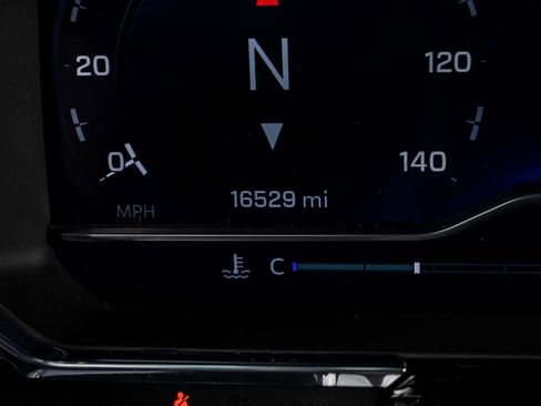 Used 2024 Chevrolet Silverado 1500 LT Trail Boss w/ Convenience Package II image 18