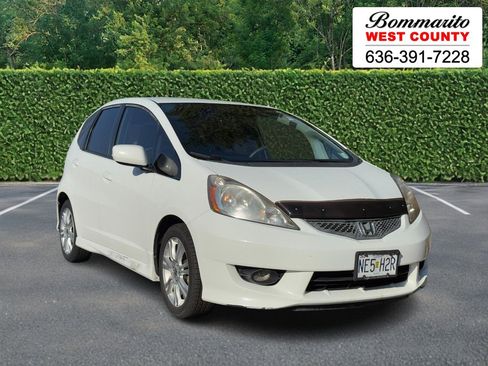 Used 2010 Honda Fit Sport image 1