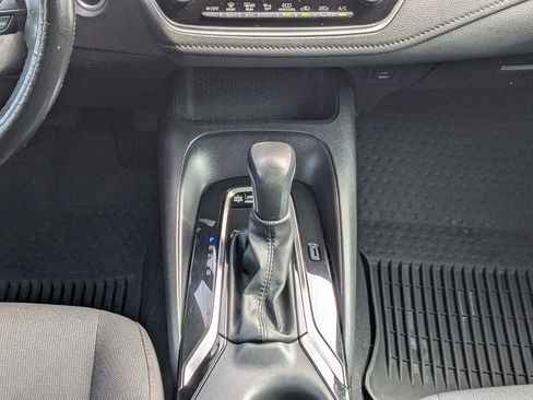 Certified 2024 Toyota Corolla SE image 17