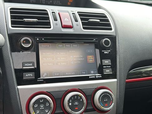 Used 2017 Subaru Crosstrek 2.0i Premium w/ Special Edition AWD/4WD image 17