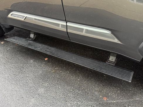 Used 2025 Toyota Sequoia Capstone image 8