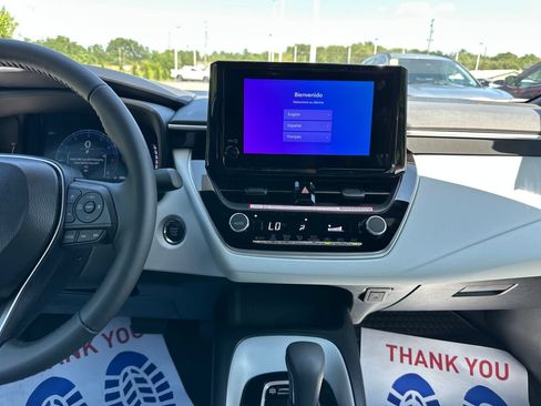 Used 2026 Toyota Corolla SE FWD image 7