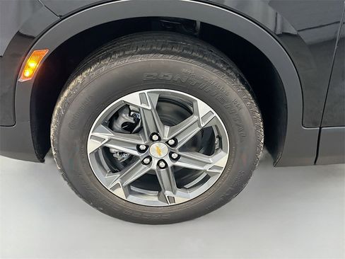 New 2026 Chevrolet Blazer LT image 32