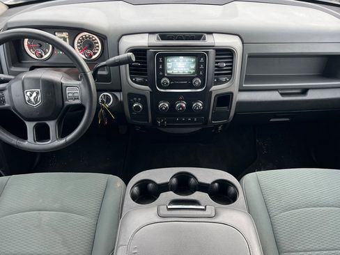 Used 2016 RAM 3500 Tradesman w/ Chrome Appearance Group image 14