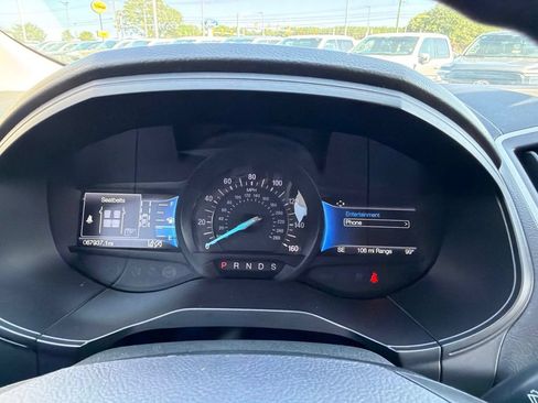 Used 2023 Ford Edge SE w/ Cargo Accessory Package AWD/4WD image 28
