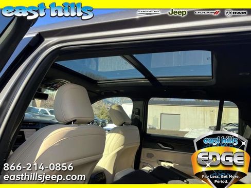 New 2026 Jeep Grand Cherokee L Limited w/ Luxury Tech Group II AWD/4WD image 5