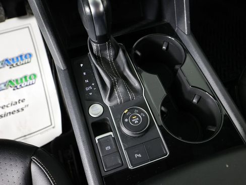 Used 2022 Volkswagen Atlas SE w/ Black Wheel Package image 38