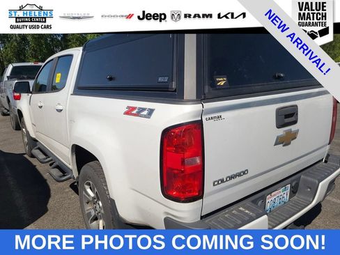 Used 2018 Chevrolet Colorado Z71 AWD/4WD image 18