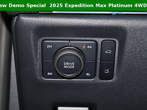 New 2025 Ford Expedition Max Platinum w/ Platinum Ultimate Package image 24