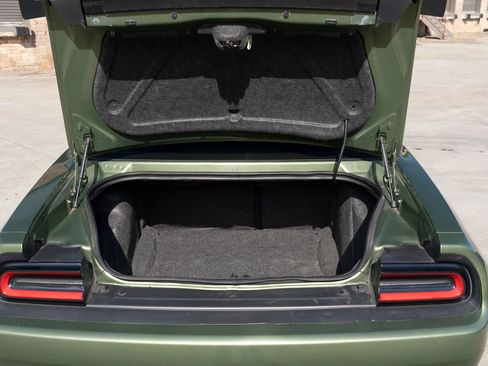 Used 2021 Dodge Challenger R/T Scat Pack w/ Plus Package RWD image 20