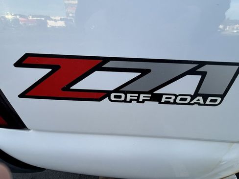 Used 2005 Chevrolet Silverado 1500 LS image 10