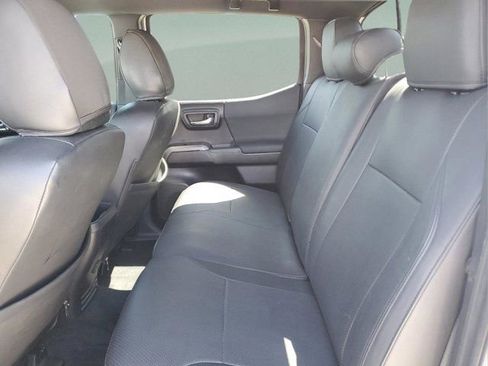 Used 2023 Toyota Tacoma TRD Sport w/ Technology Package image 6