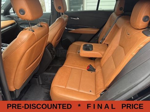 Used 2024 Cadillac XT4 Sport AWD/4WD image 43