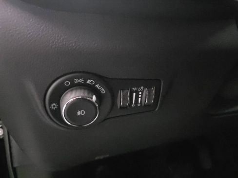 New 2026 Jeep Compass Latitude AWD/4WD image 24