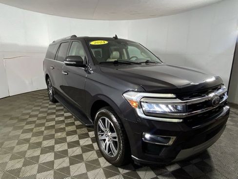Used 2024 Ford Expedition Max Limited image 4